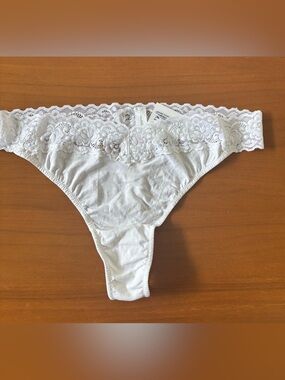 Cosabella Amore Adore White Lace-Trim Thong